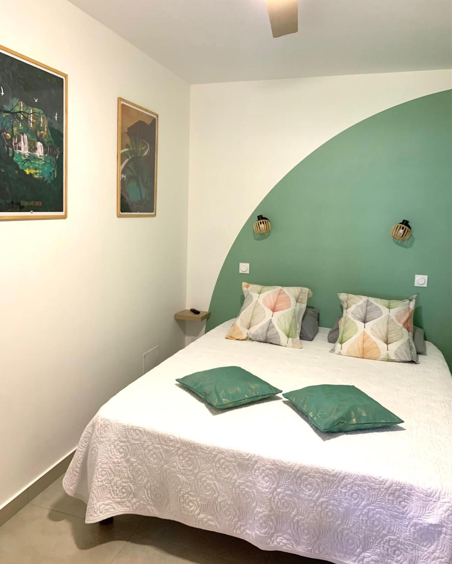 Residence Les Lataniers Сен-Лё Экстерьер фото